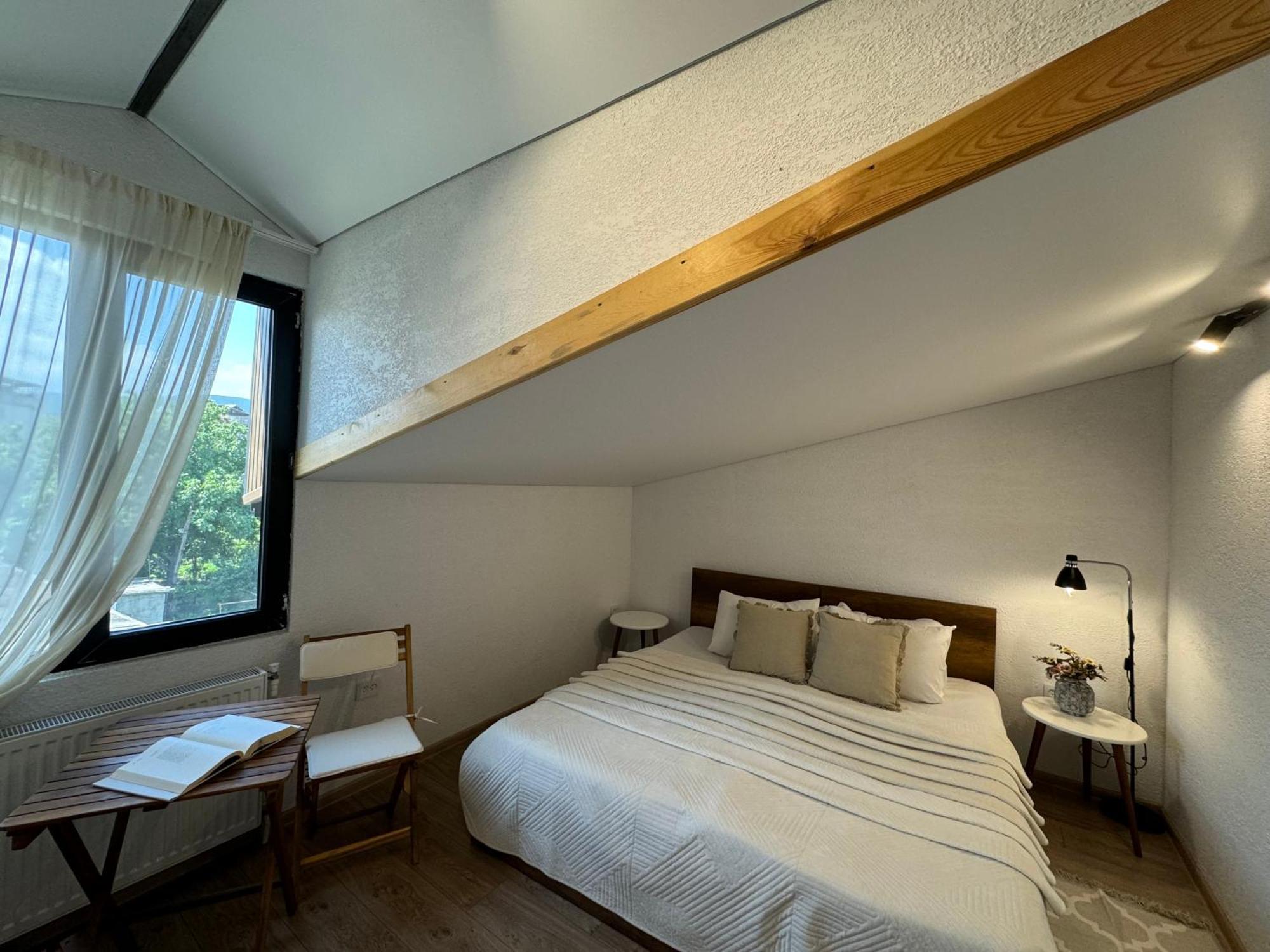 Guest House Elene Gori Exteriér fotografie