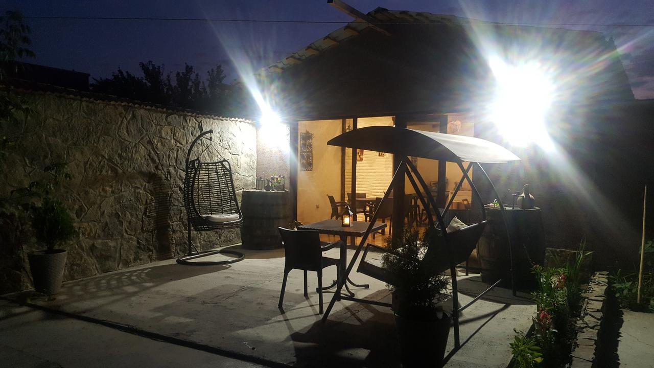 Guest House Elene Gori Exteriér fotografie